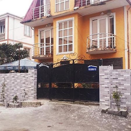 Home Batumi Eksteriør bilde