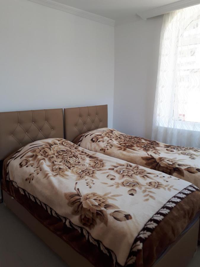 Home Batumi Eksteriør bilde