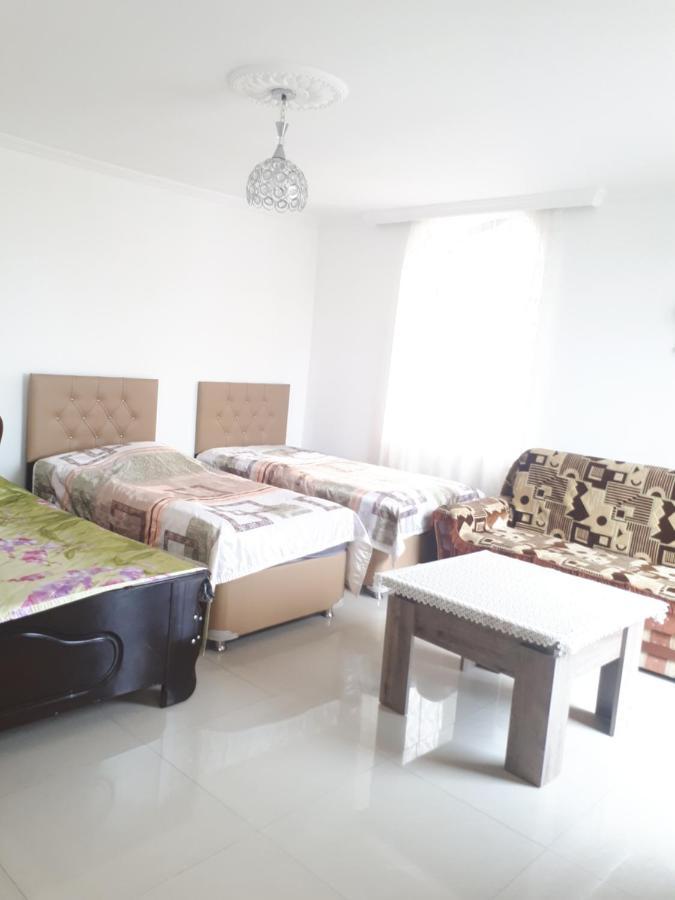Home Batumi Eksteriør bilde